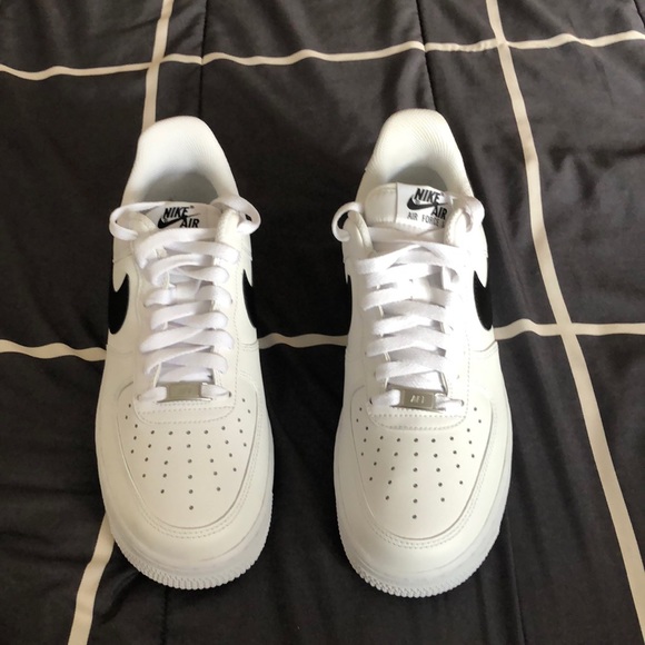 New low Top Nike•SOLD• - Picture 13 of 13